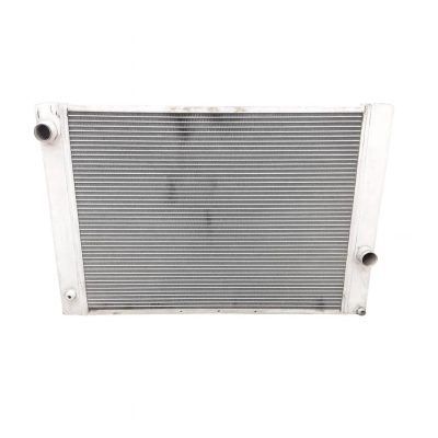 رادیاتور آب BMW E60 | رادیاتور اصلی بی ام و سری ۵ | قطعه یدکی خودرو BMW 525i 530i 535i | کیفیت اورجینال با ضمانت
